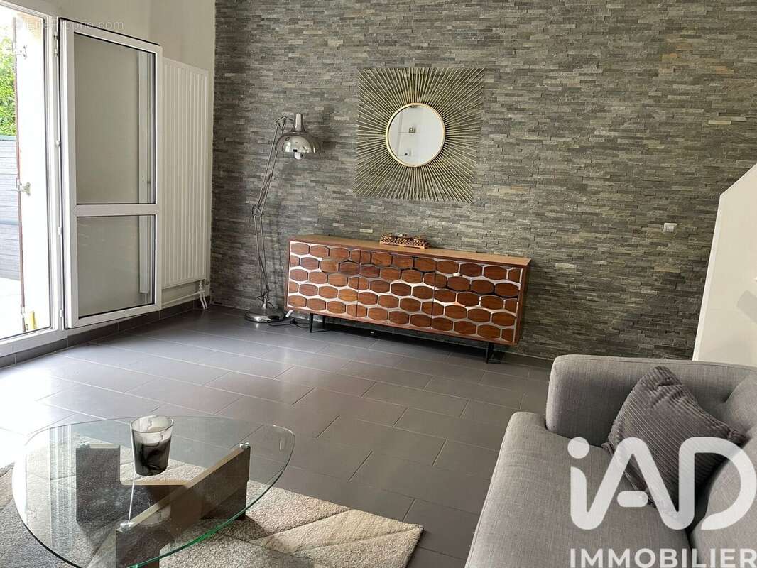 Photo 3 - Maison à SAINT-OUEN-L'AUMONE