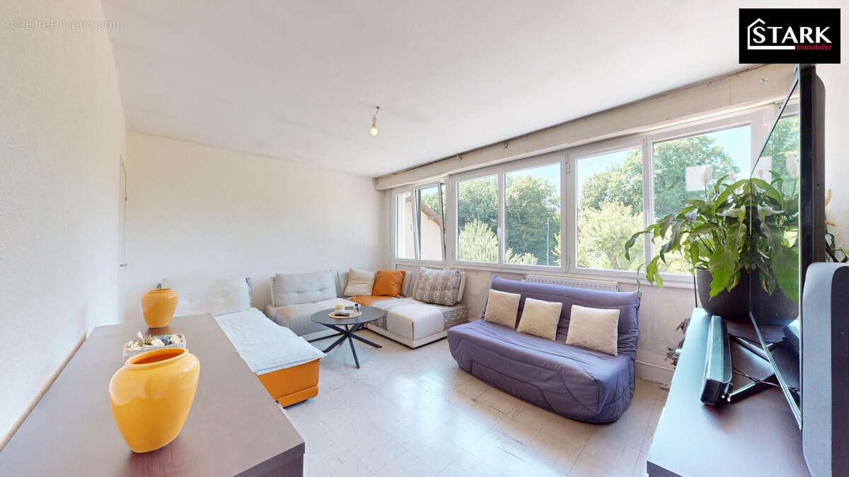 Maison 143 m² à Andelnans  - photo 8
