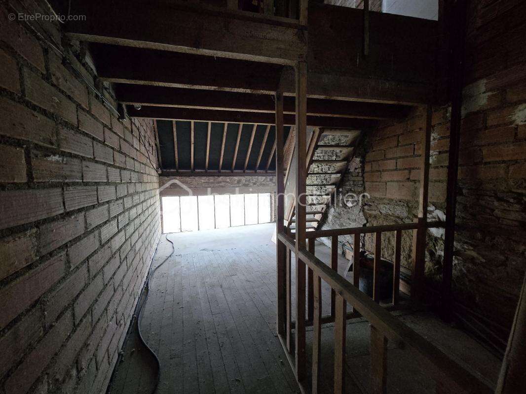 Maison à SAINT-JEAN-DES-BAISANTS