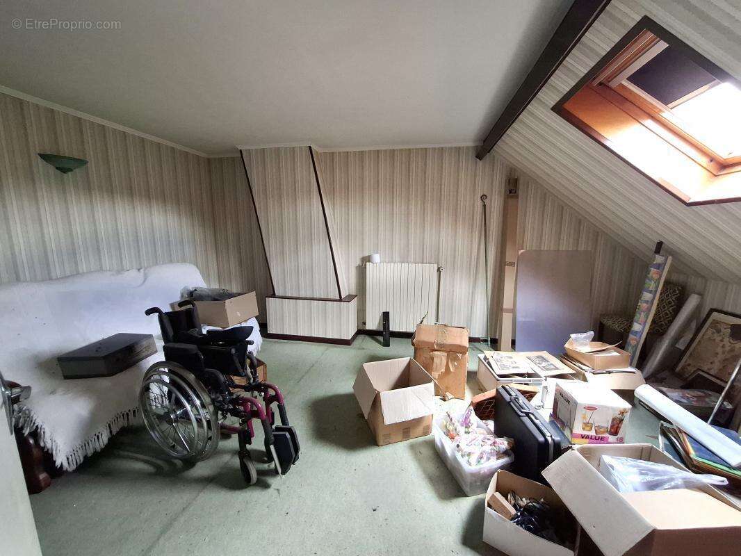 Maison à TROSLY-BREUIL