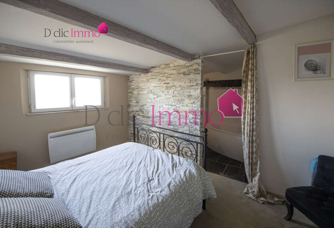 SOULLANS - Charmante Maison de 124 m2 en campagne dans les Marais - 4266m2 - photo 5