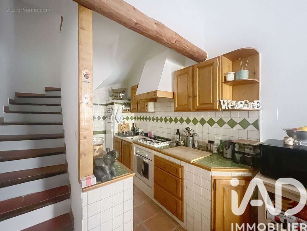 Maison 48 m² à Lambesc  - photo 2
