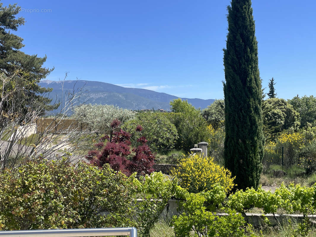 Maison à VAISON-LA-ROMAINE