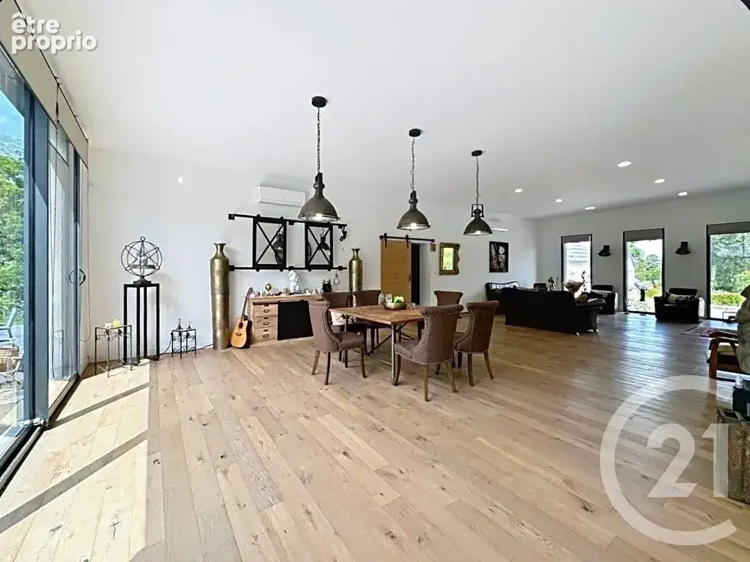 Maison 8 pièces 298 m² à vendre à Pouillon (51220) - photo 2