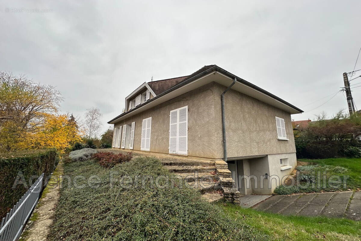Maison 115 m² à Marcigny  - photo 4
