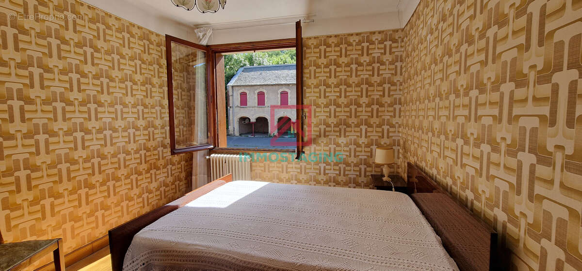 Maison à CAMARES
