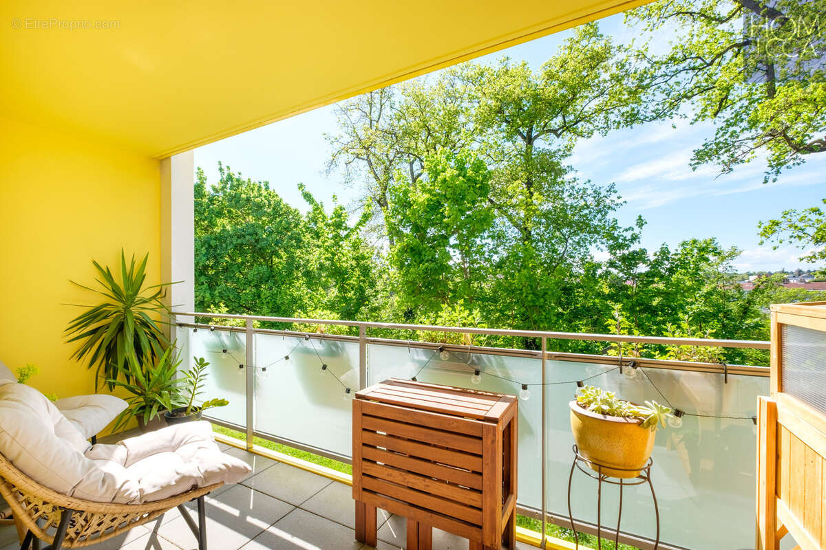 Appartement à LYON-9E