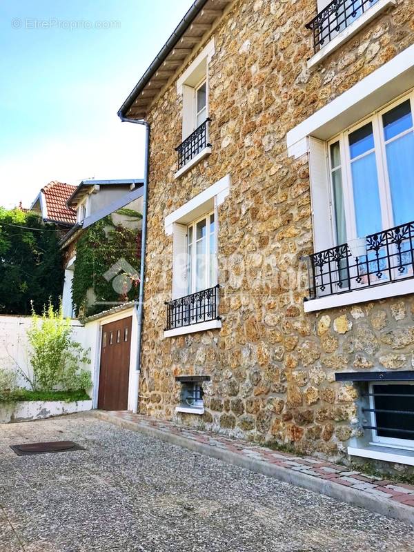 Maison à LE CHESNAY