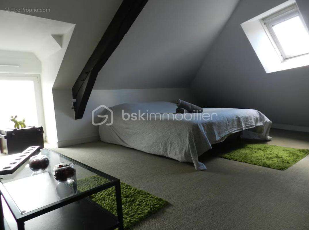 Appartement à MELESSE