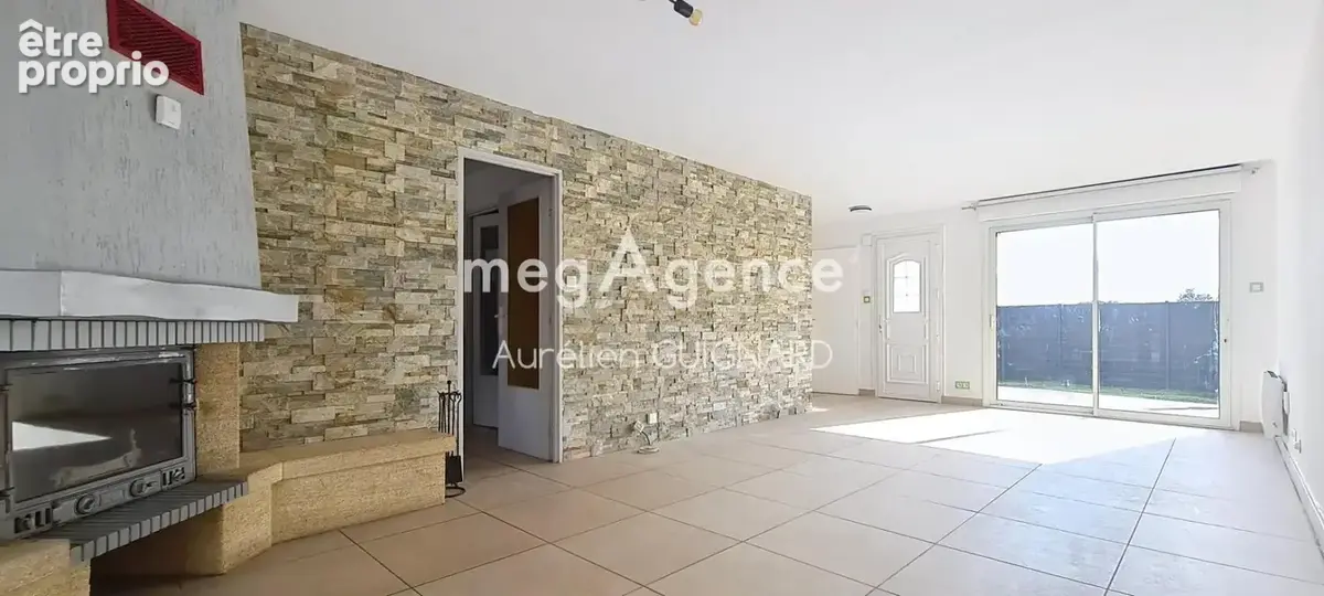 Maison à BRESSUIRE