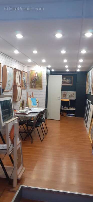 Commerce à AURILLAC