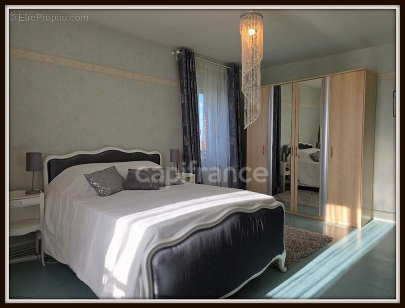 Maison à VARENNES-CHANGY