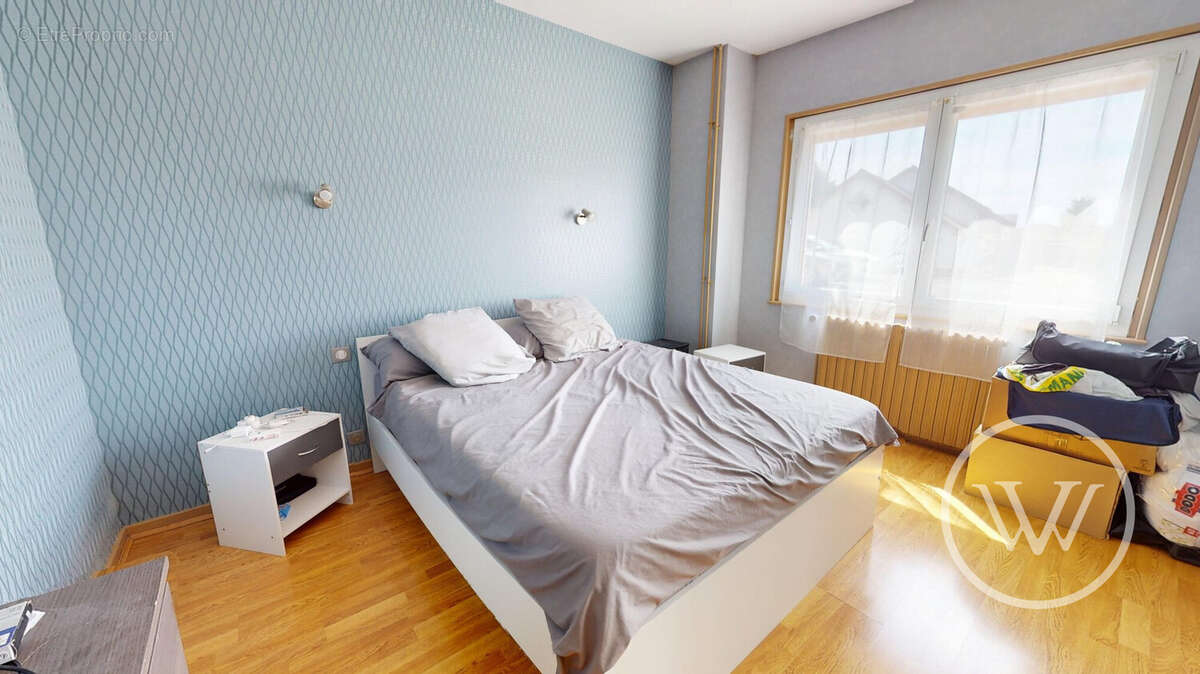 Appartement à RUREY