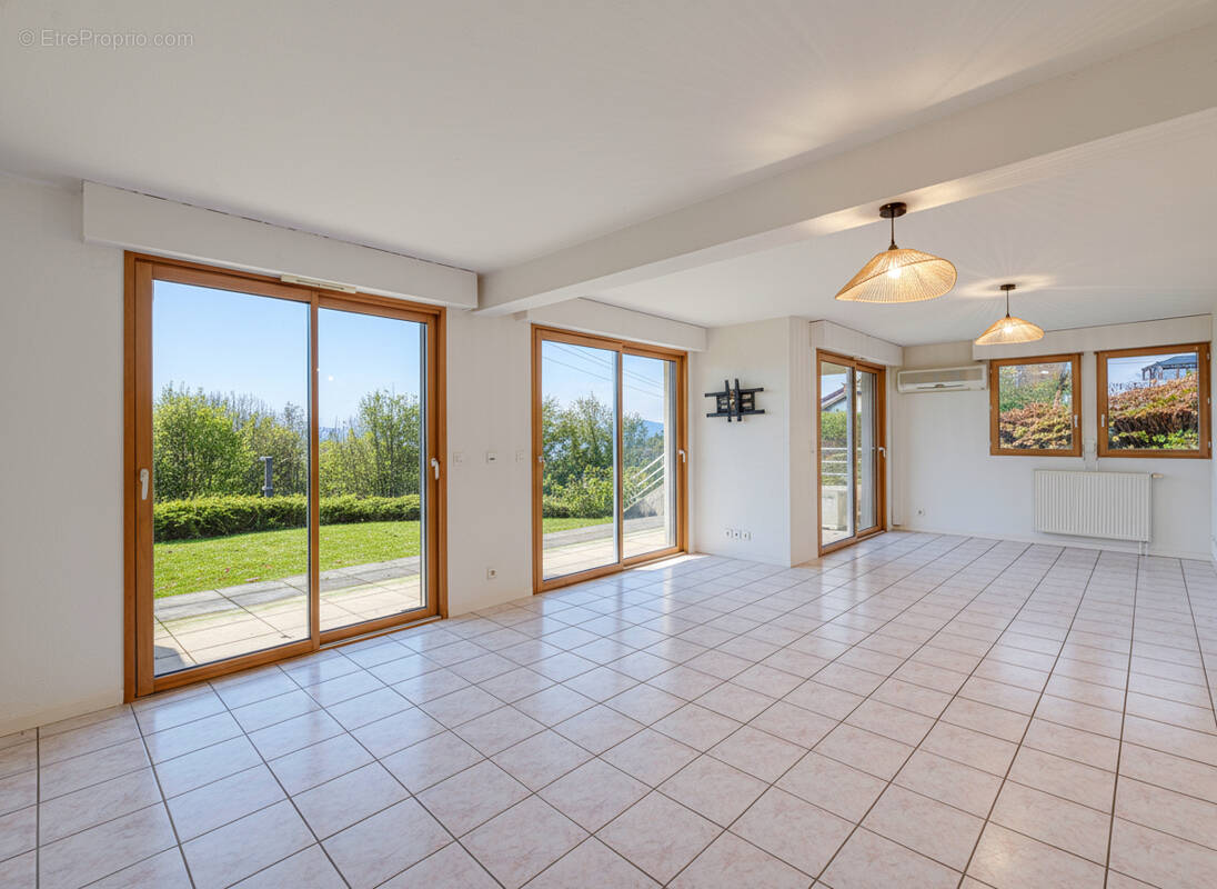 Appartement à PUBLIER