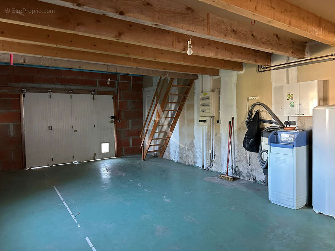 Maison à SAINT-PORCHAIRE