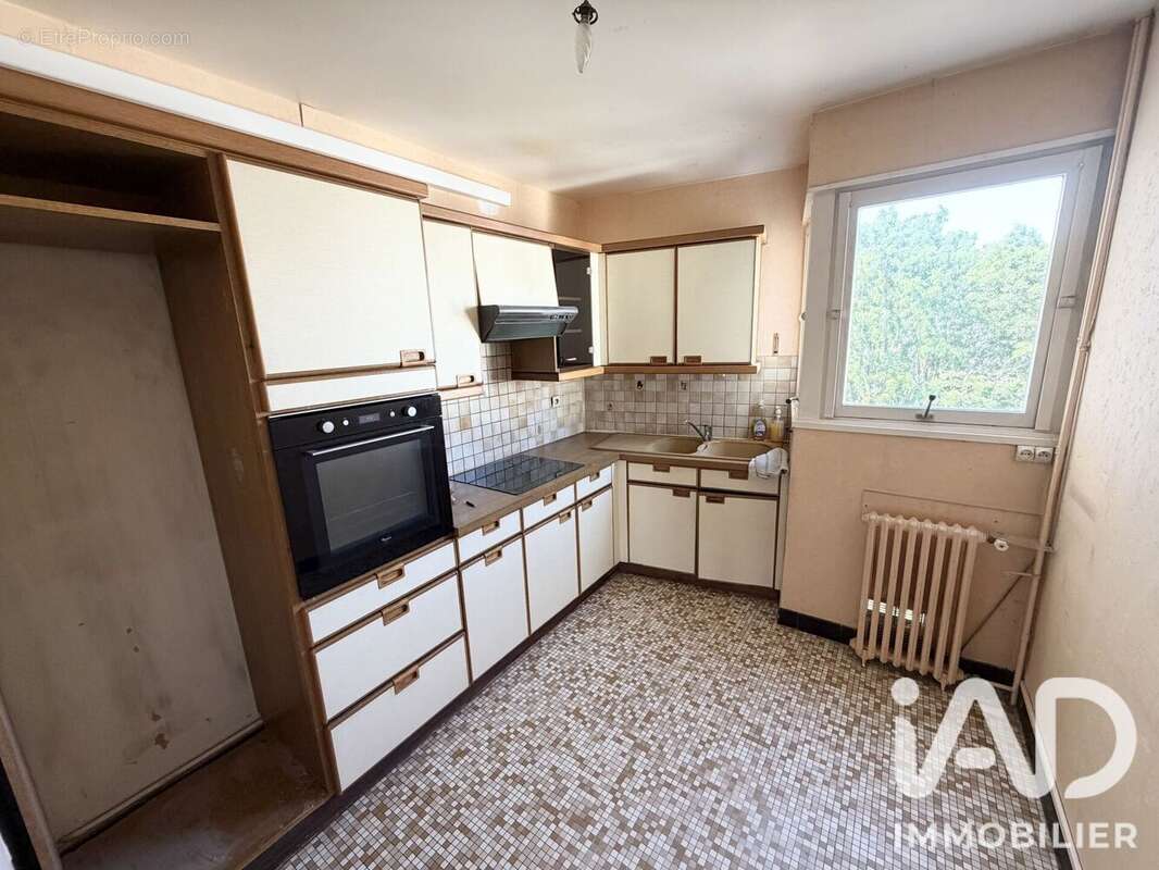 Appartement 85 m² à Caen  - photo 8
