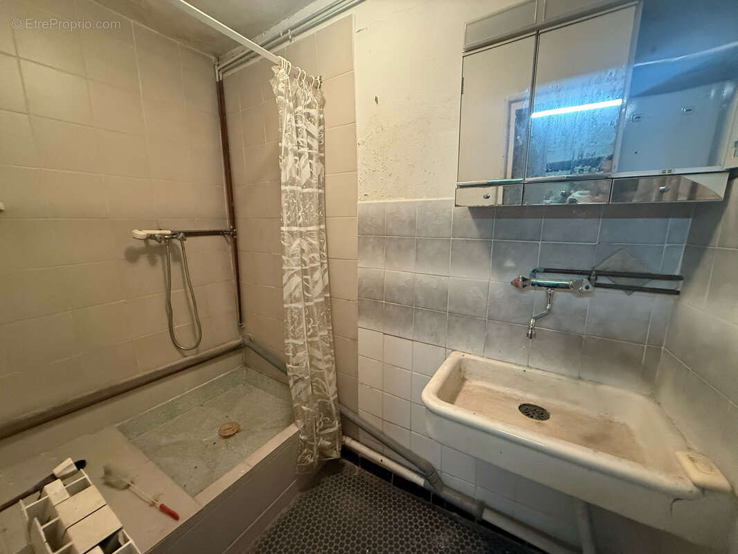 Maison à SAINT-GILLES