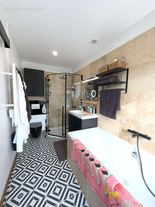 Maison à SAINT-GENIEZ-D'OLT