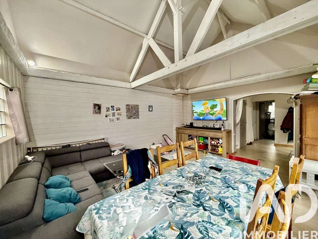 Photo 3 - Maison à PONT-SAINTE-MAXENCE