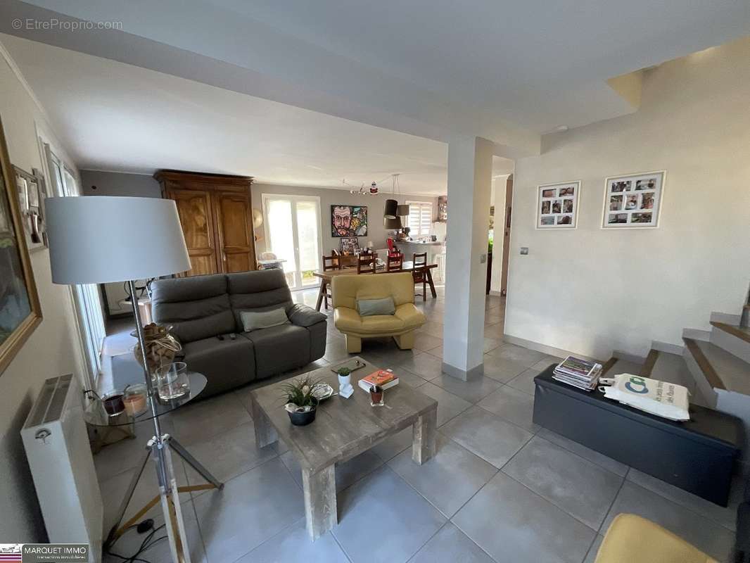 Maison à COLOMBIERS