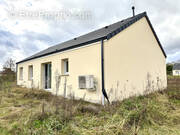 Maison à NOYERS