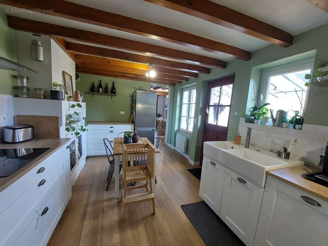 Maison à SAINTE-CATHERINE-DE-FIERBOIS