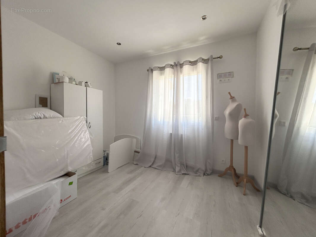 Maison à TERRASSON-LAVILLEDIEU