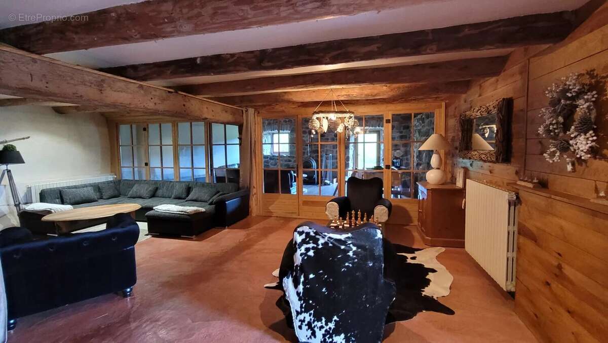 Maison à LA ROCHETTE