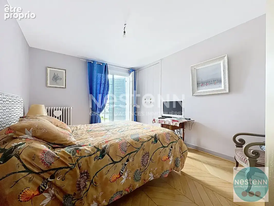 Maison spacieuse de 7 pièces à vendre à La Chaussée Saint Victor - photo 9