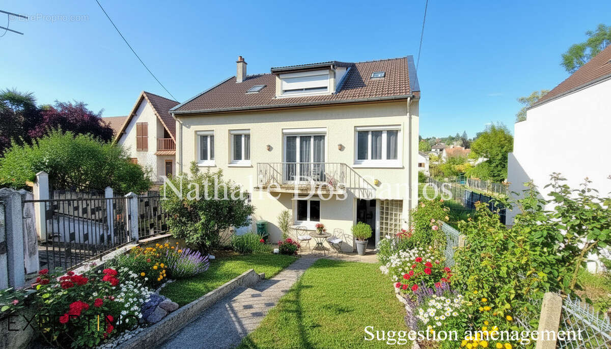 Maison à LINAS