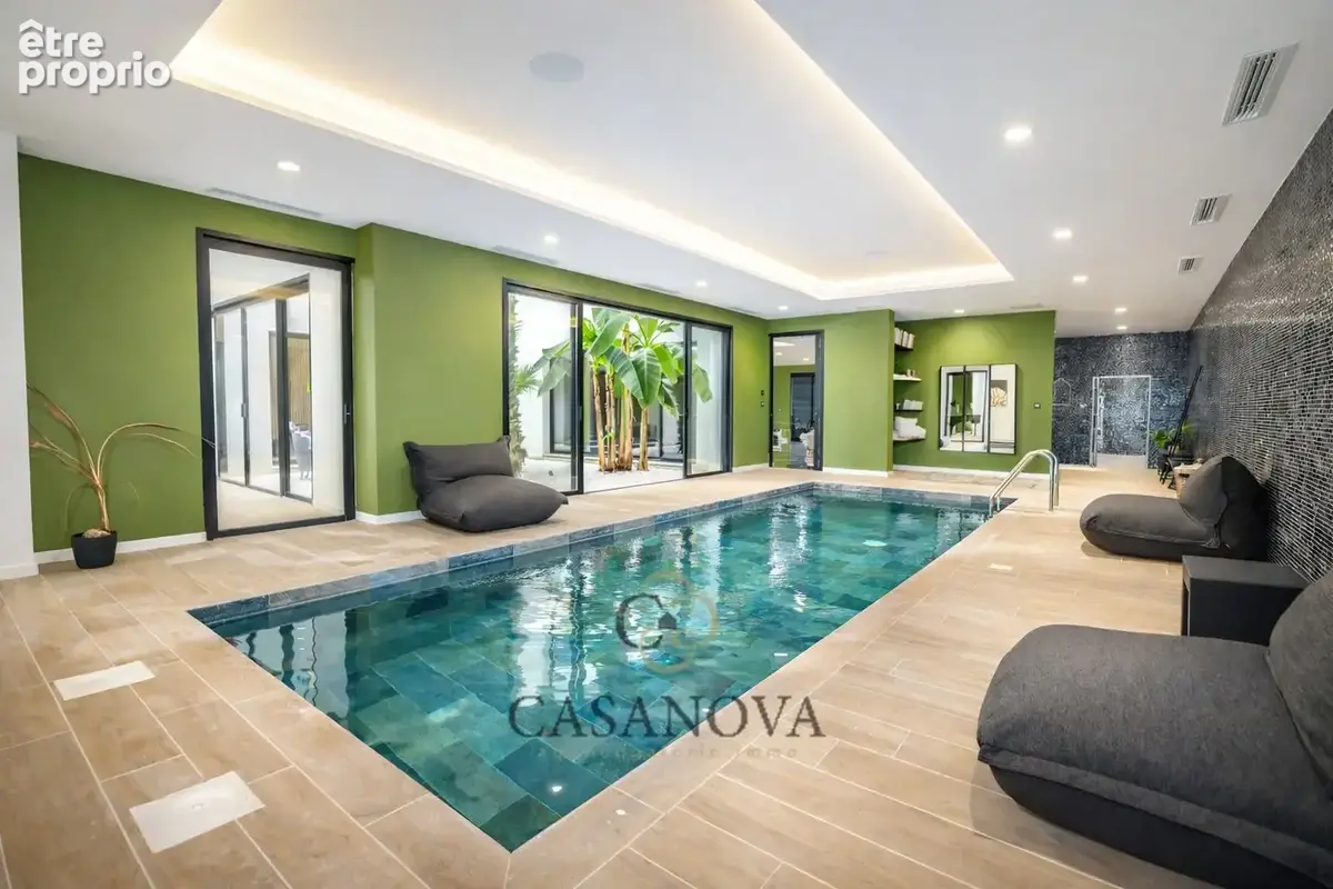 Villa contemporaine exceptionnelle de 1 300 m²  Domaine des Vautes - photo 10