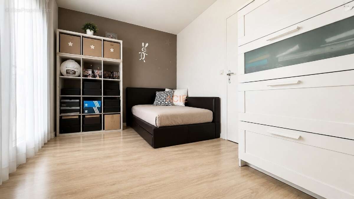 Appartement à LOUVRES