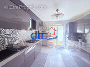 Maison à SAVIGNY-LE-TEMPLE