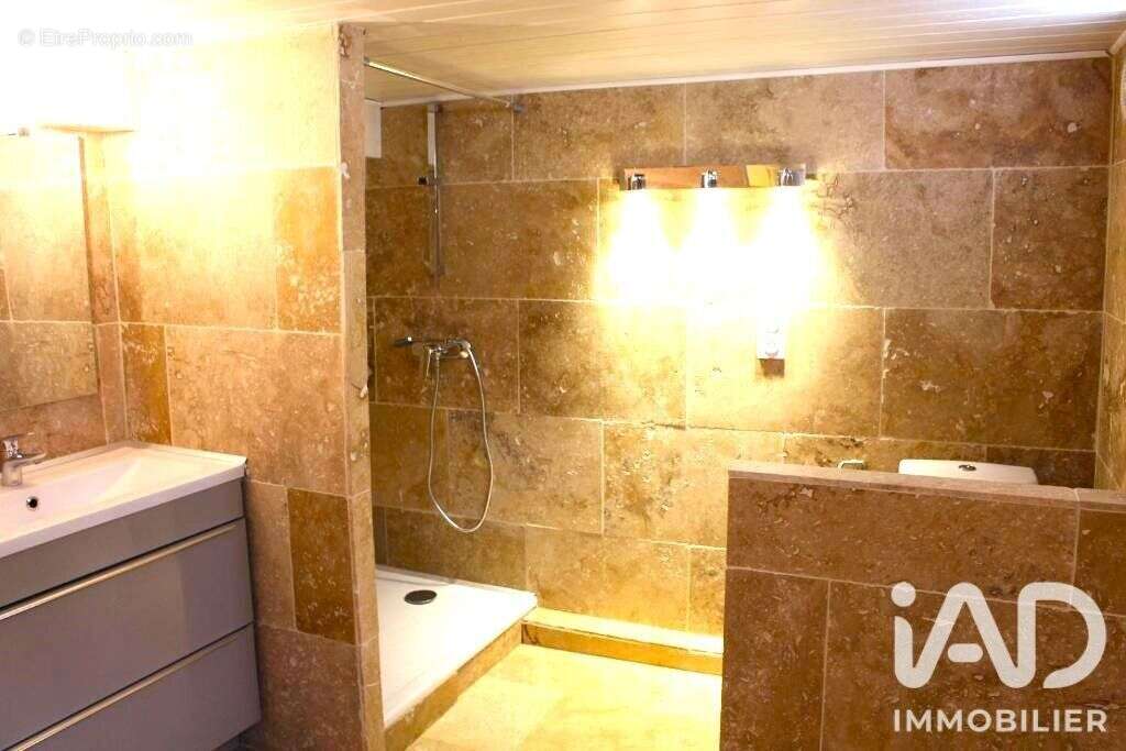 Appartement 25 m² à La Seyne-Sur-Mer  - photo 4