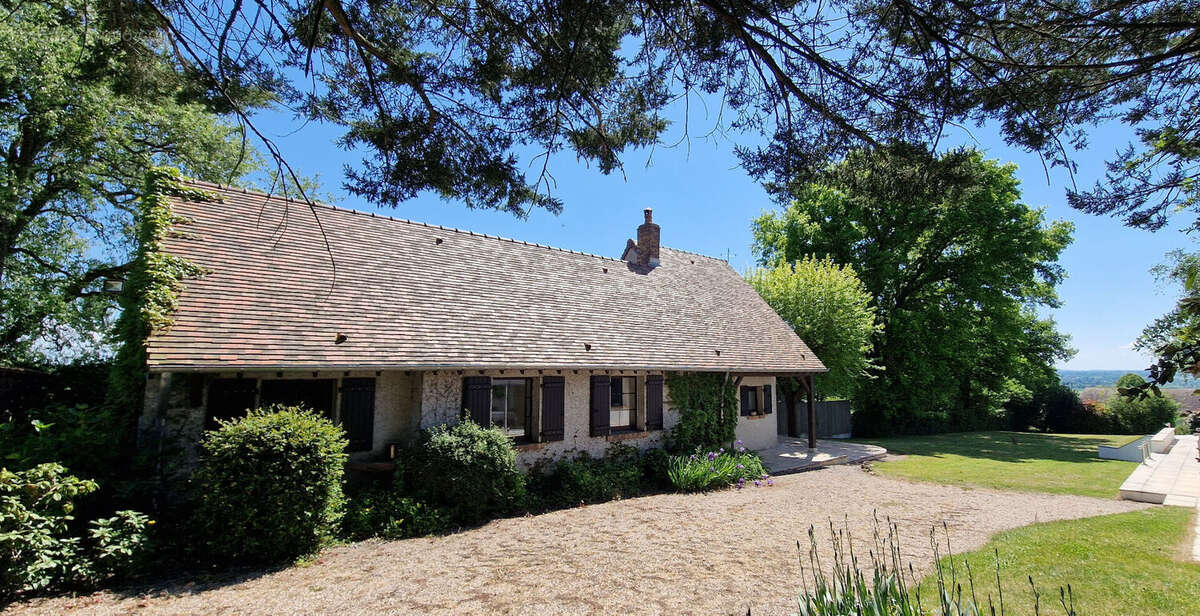 Maison à PERRIGNY-SUR-LOIRE