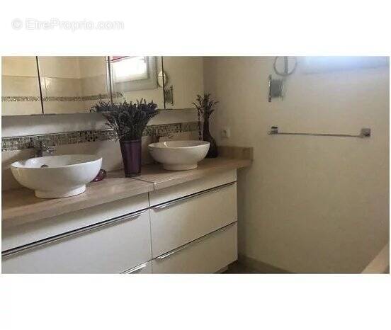 Maison à SAINT-MAXIMIN-LA-SAINTE-BAUME