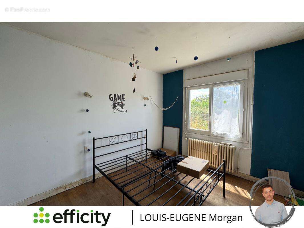 Maison à MAUPREVOIR