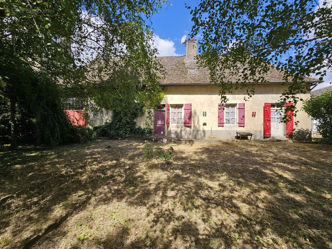 Maison à BRAGNY-SUR-SAONE
