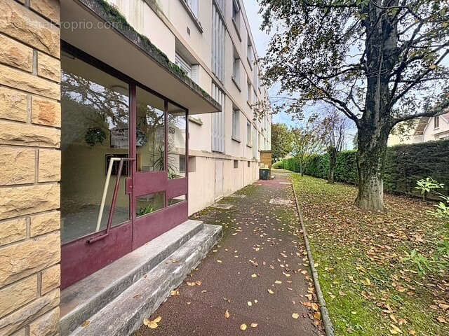 Appartement à BRON