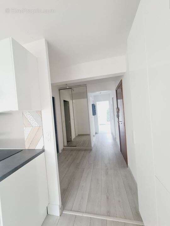 Appartement à LE CANNET