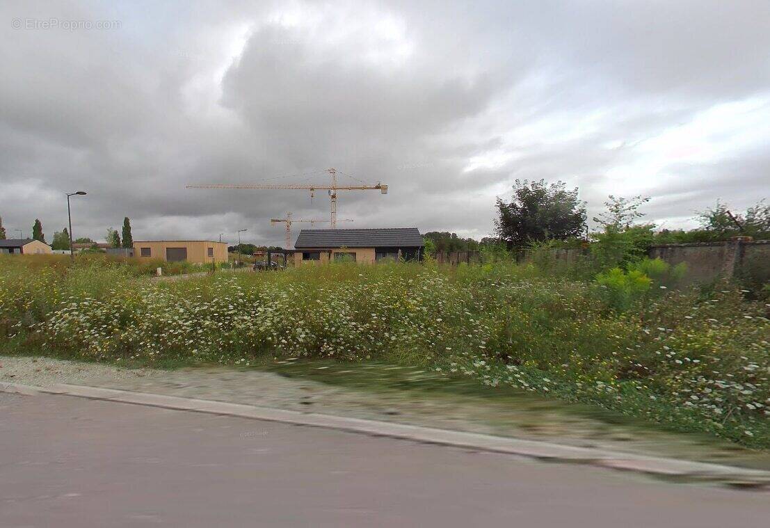 Terrain à TROYES