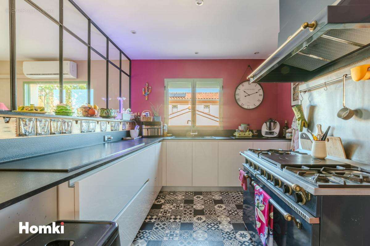 Superbe villa  de 195 m2 avec piscine - photo 13