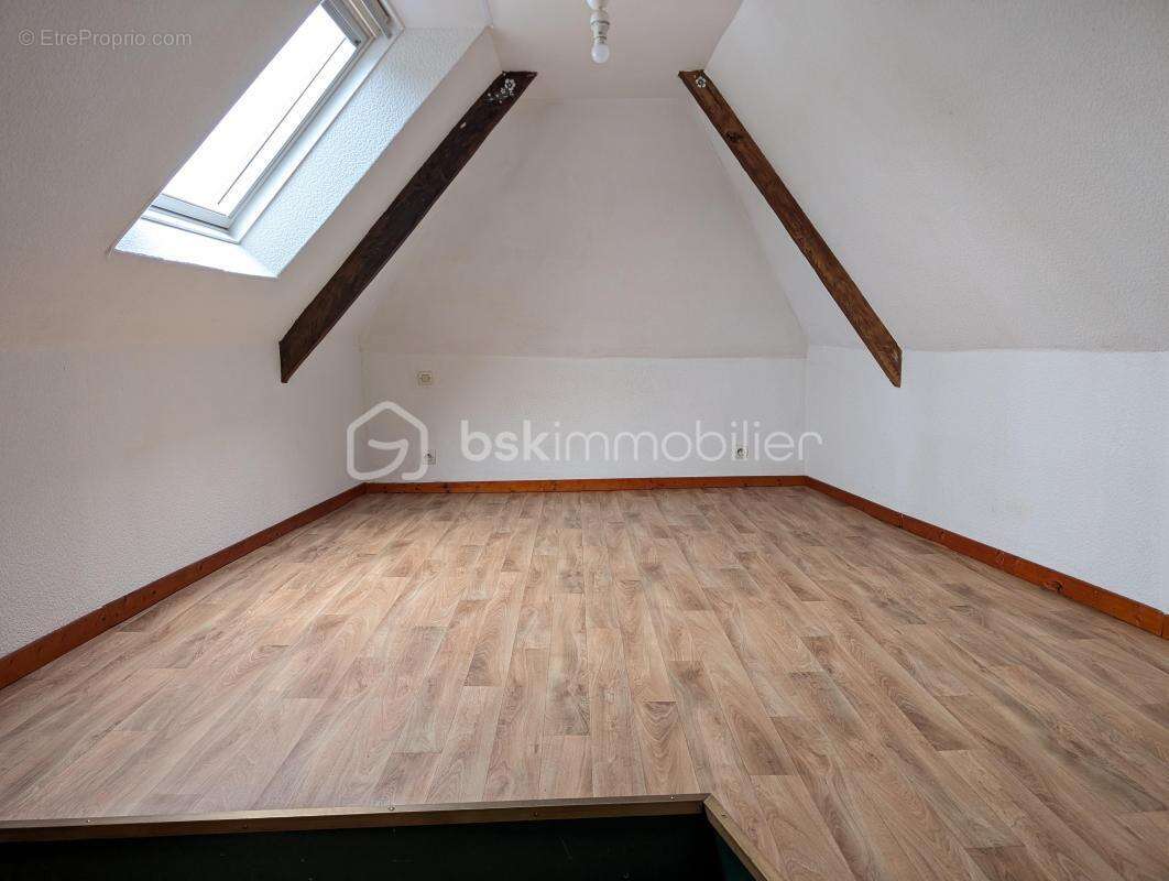 Maison à CREDIN