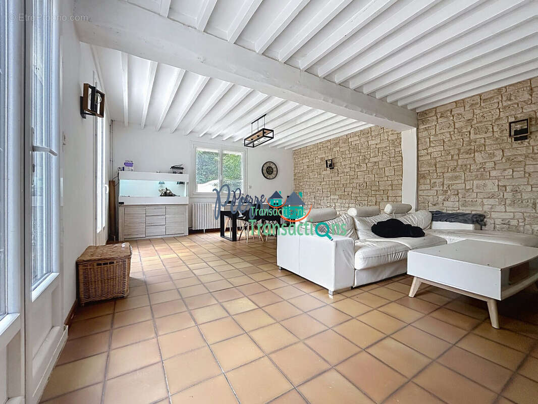 Maison 182 m² à Saint-Romain-De-Colbosc  - photo 6