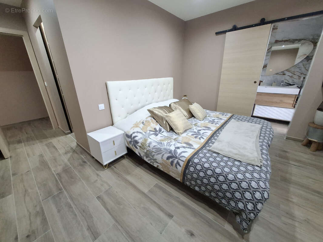 Maison à SAINT-PIERRE-DE-BOEUF