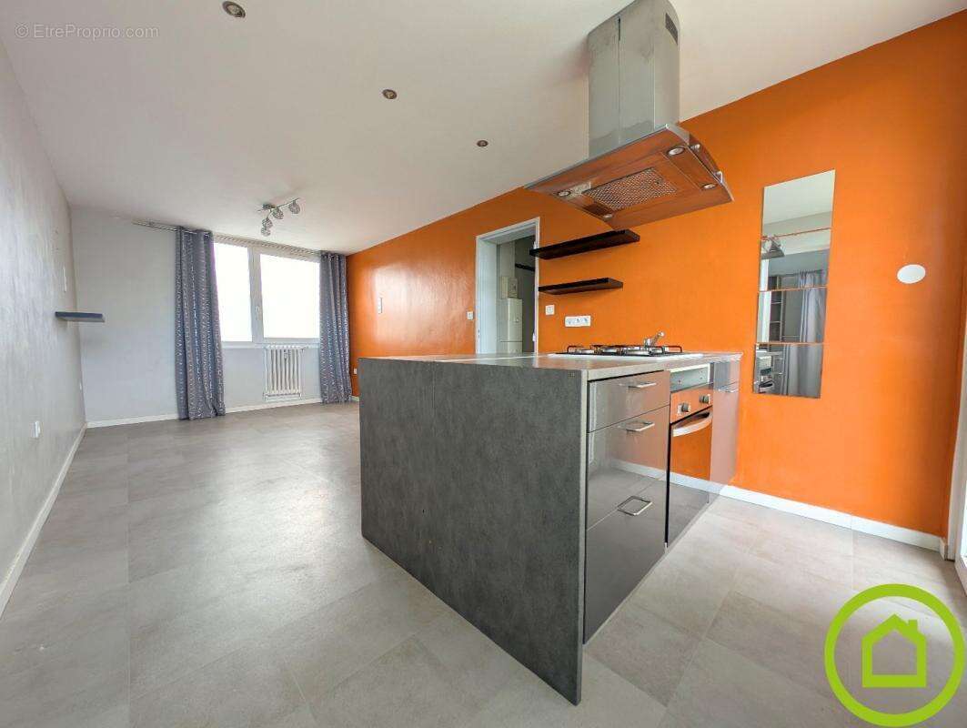 Appartement à VILLENEUVE-D'ASCQ