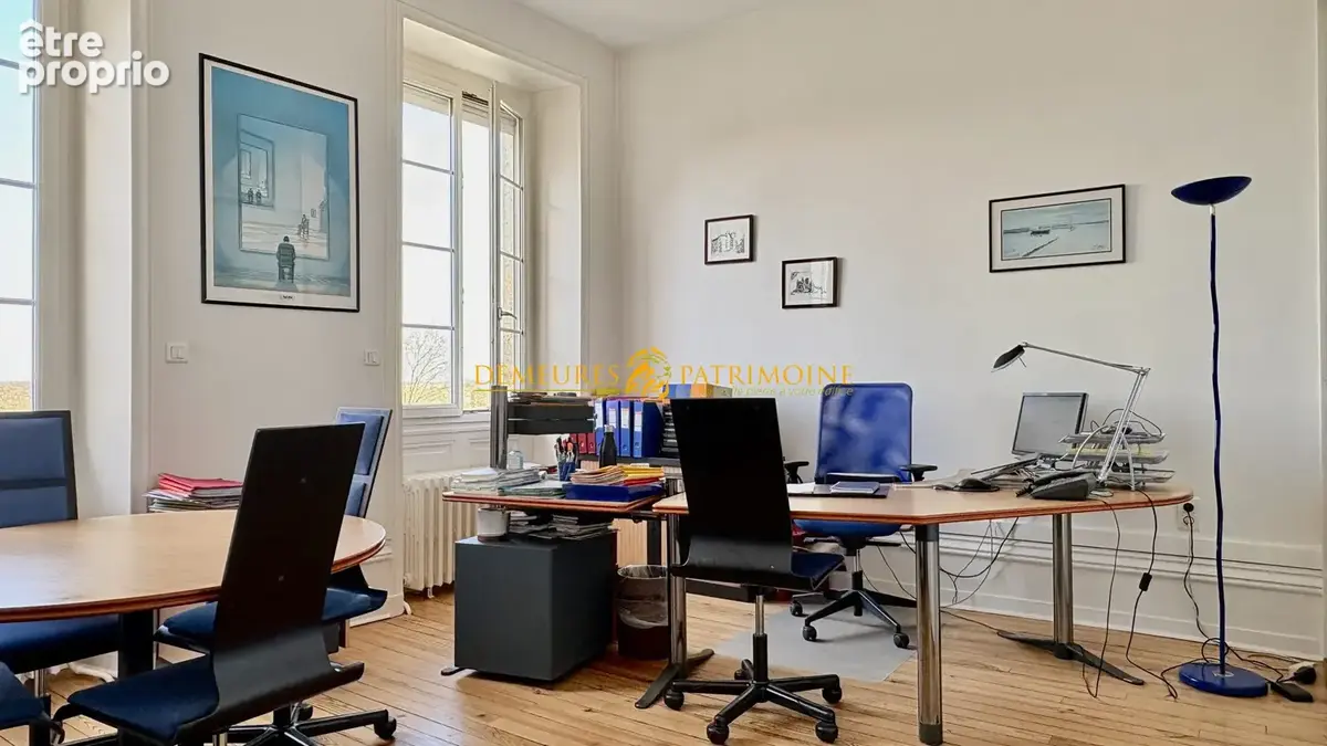 Maison 10 pièces 193 m² à vendre à Angouleme (16000) - photo 2