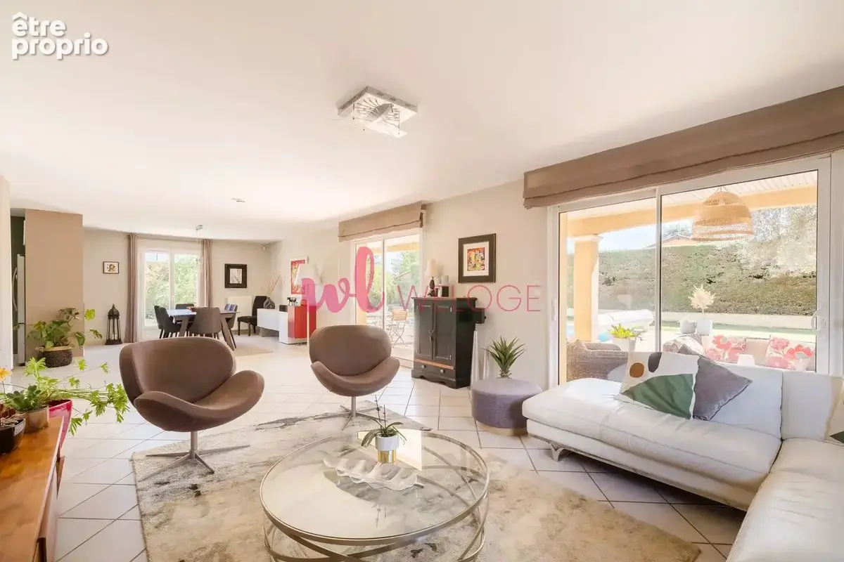 Villa familiale 6 pièces avec piscine- Secteur résidentiel -Pusignan - photo 4