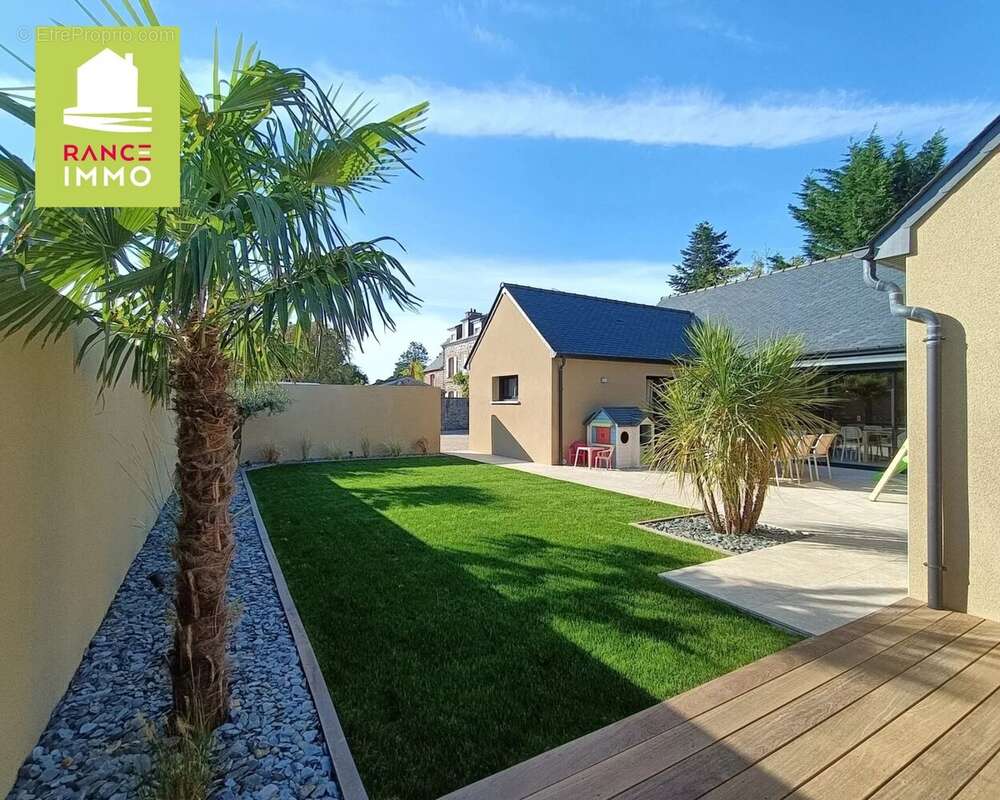 Maison à LA RICHARDAIS