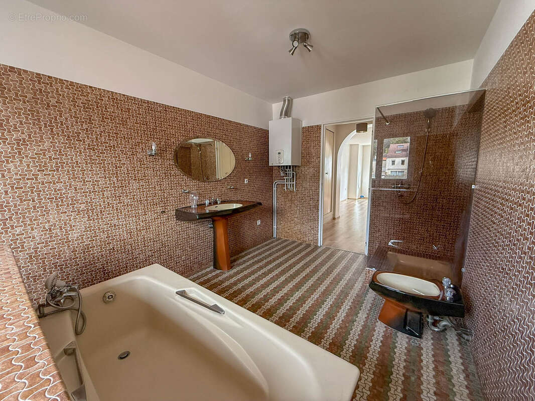 Appartement à LONGEVILLE-LES-METZ